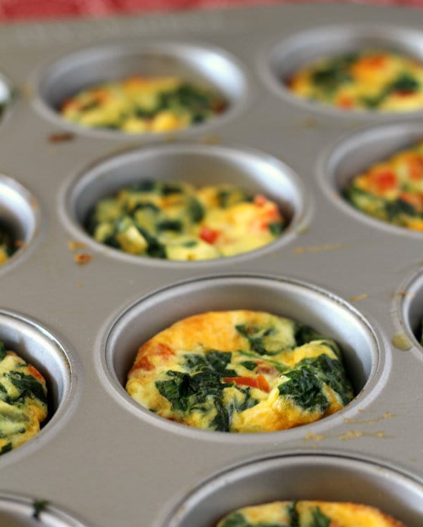 Mini Frittatas in a Muffin Tin - Five Ways • Daisybeet