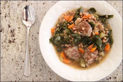 ITALIAN MEATBALL AND KALE SOUP from Branappetit.com