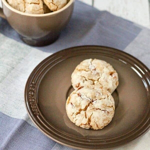 Double Cinnamon Crinkle Cookies - if you like cinnamon, you'll love these easy to make cookies - get the recipe on RachelCooks.com!