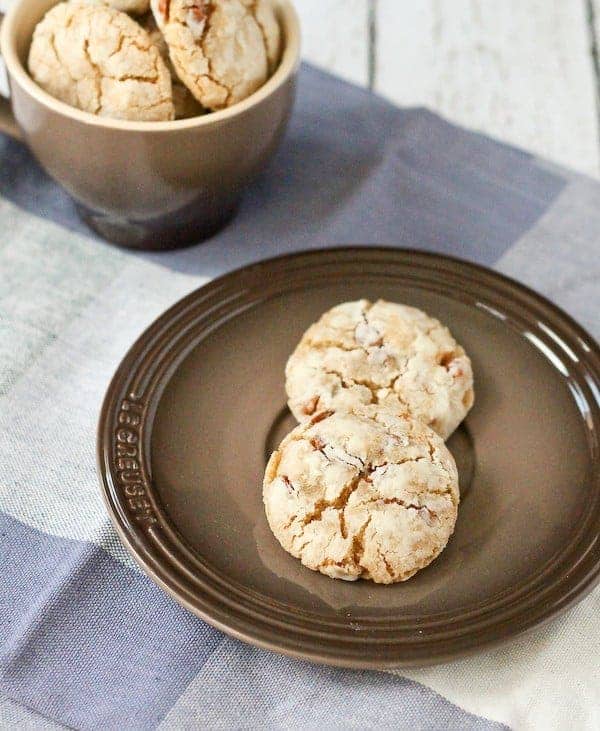 Double Cinnamon Crinkle Cookies - if you like cinnamon, you'll love these easy to make cookies - get the recipe on RachelCooks.com!