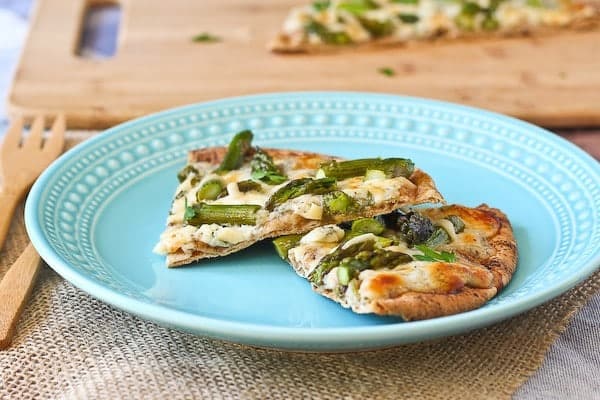 Pita Flatbreads with Asparagus and Creamy Cottage Cheese Sauce - Get the easy and delicious summertime recipe on RachelCooks.com!