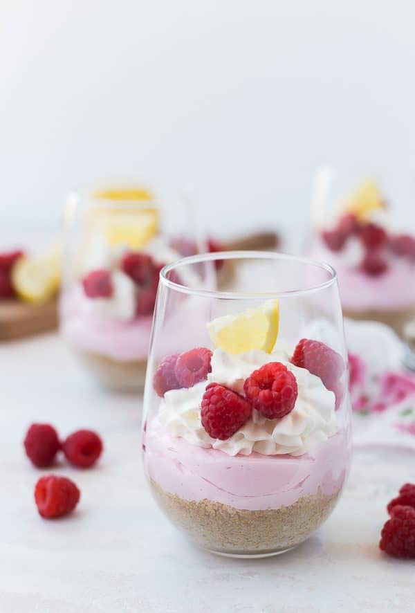 no-bake mini cheesecake photo with raspberries and lemon