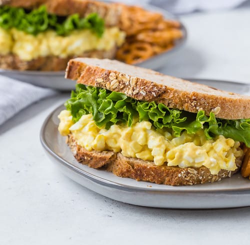 image of healthy egg salad on wheat bread