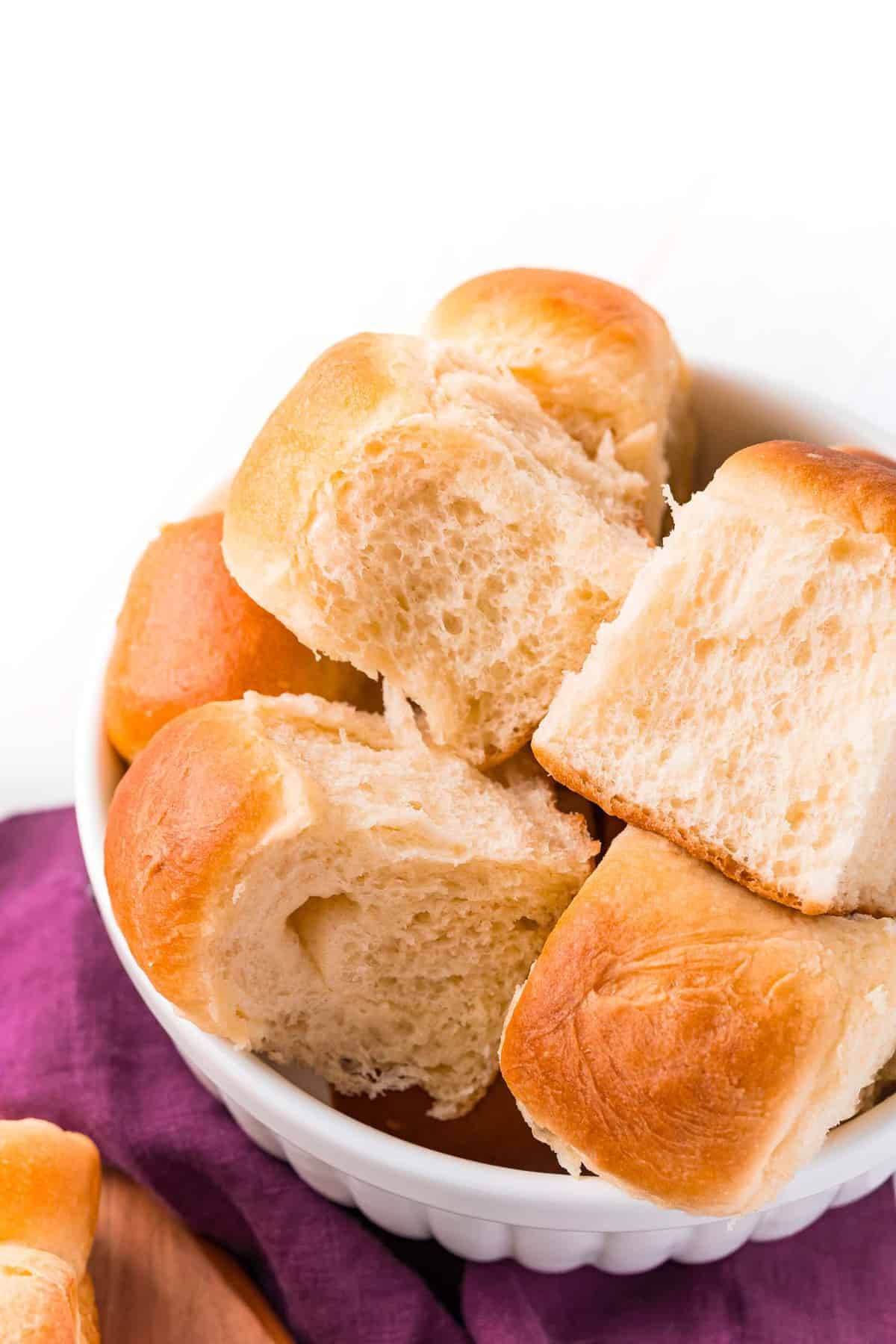 Dinner rolls in a bowl.