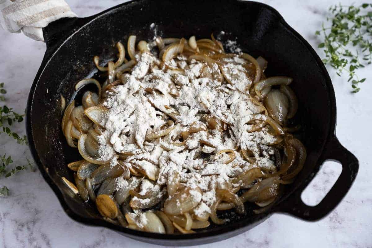 Flour on top of vegetables.