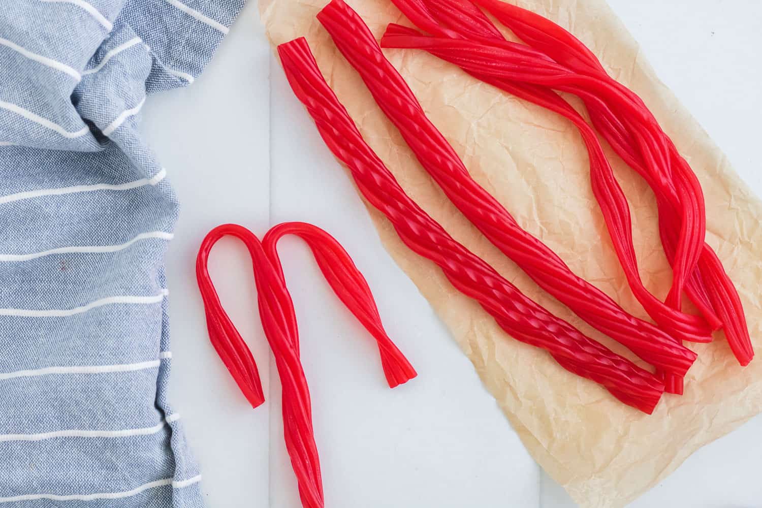 Separating pull and peel licorice.