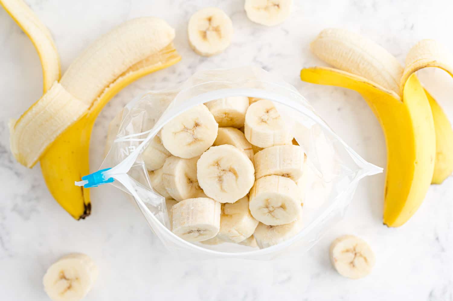 Bananas in freezer bag.