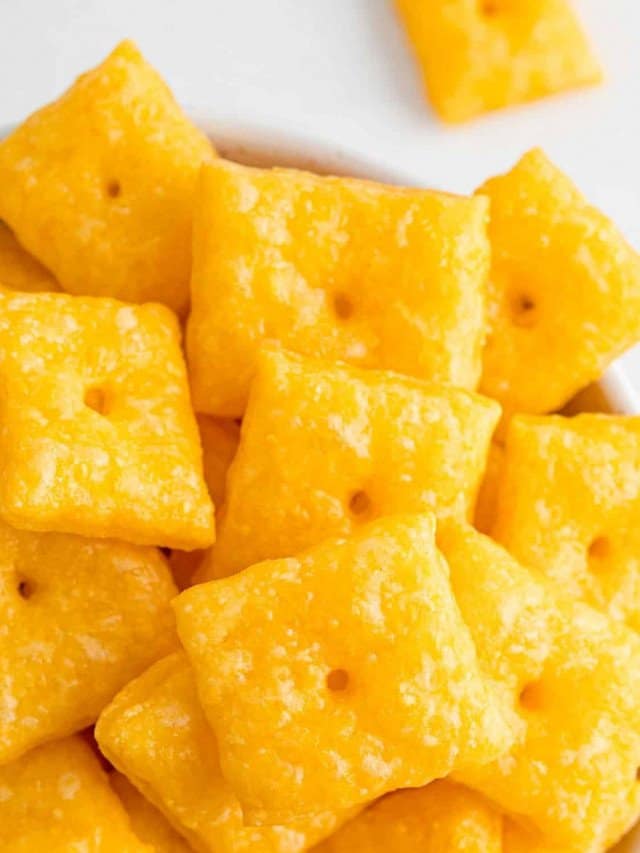 Homemade CheezIts (Cheddar Cheese Crackers) Story Rachel Cooks®