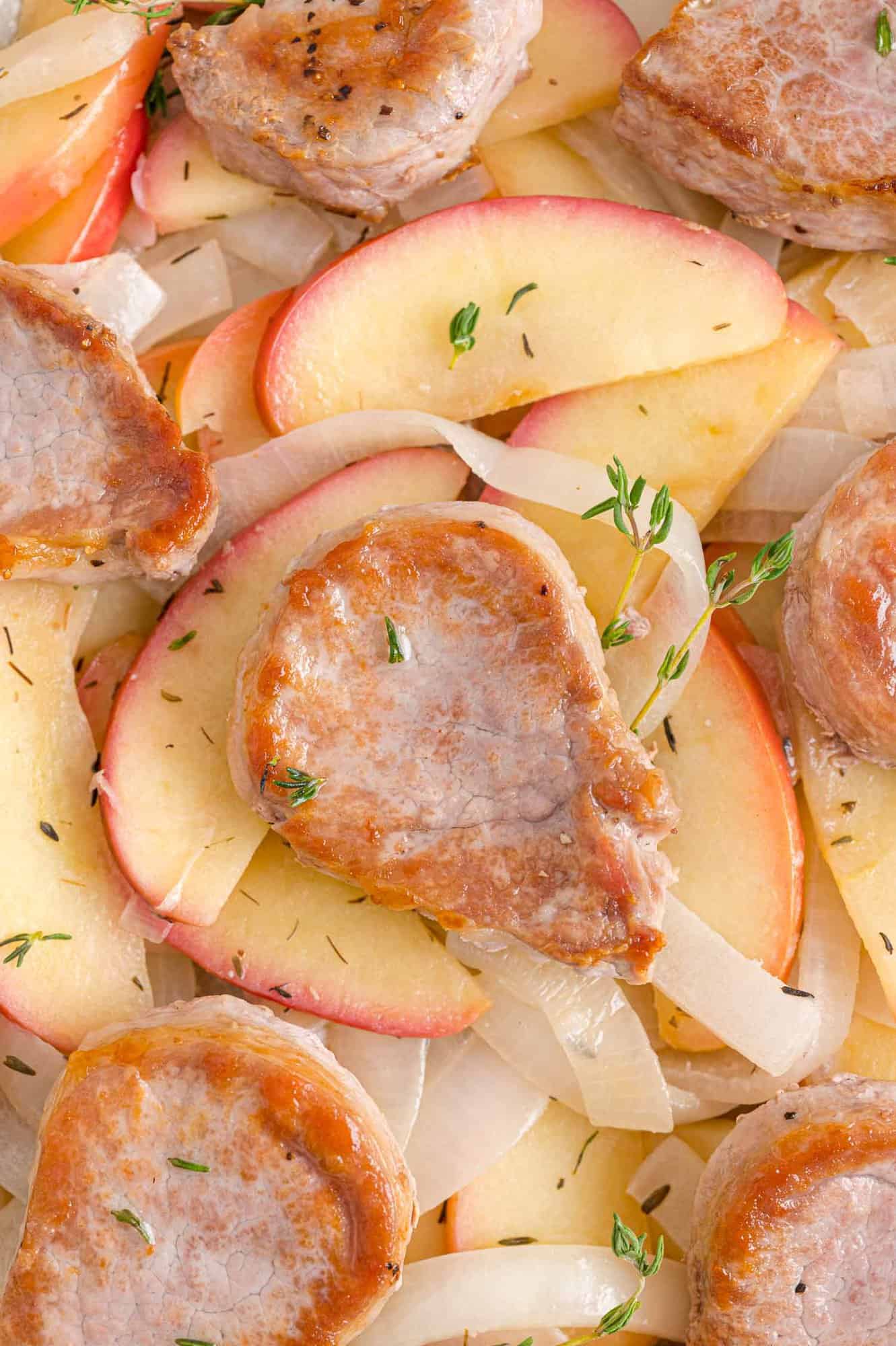 Pork tenderloin with apples, onions, thyme.