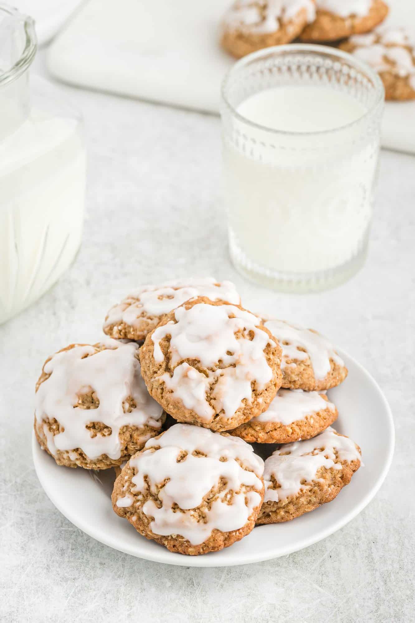 Cookies on plate.