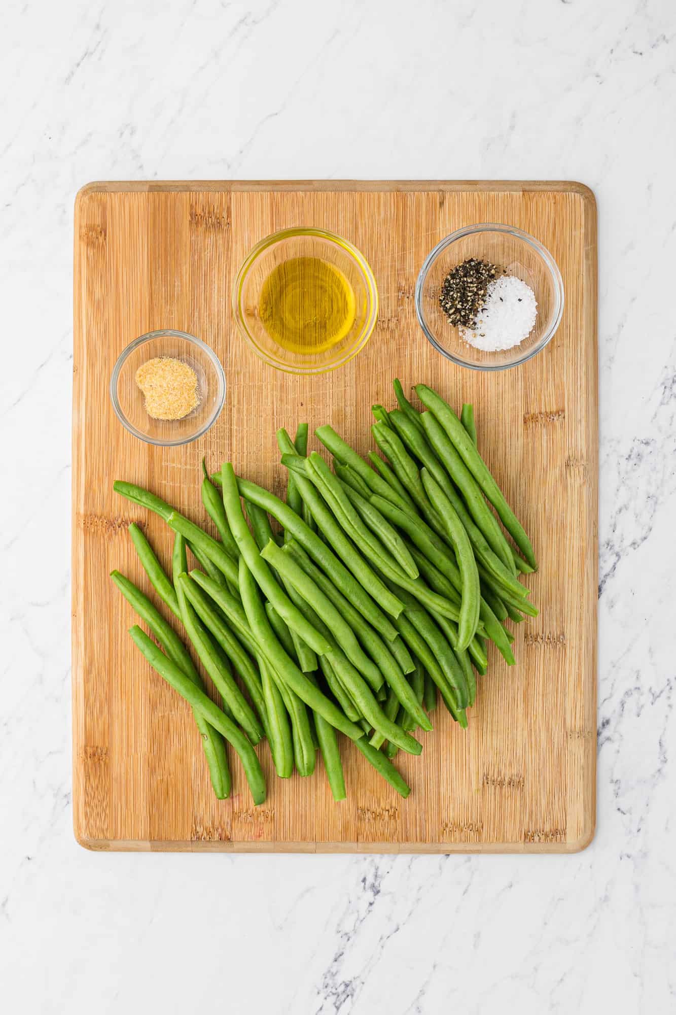 Ingredients needed including green beans, garlic powder.