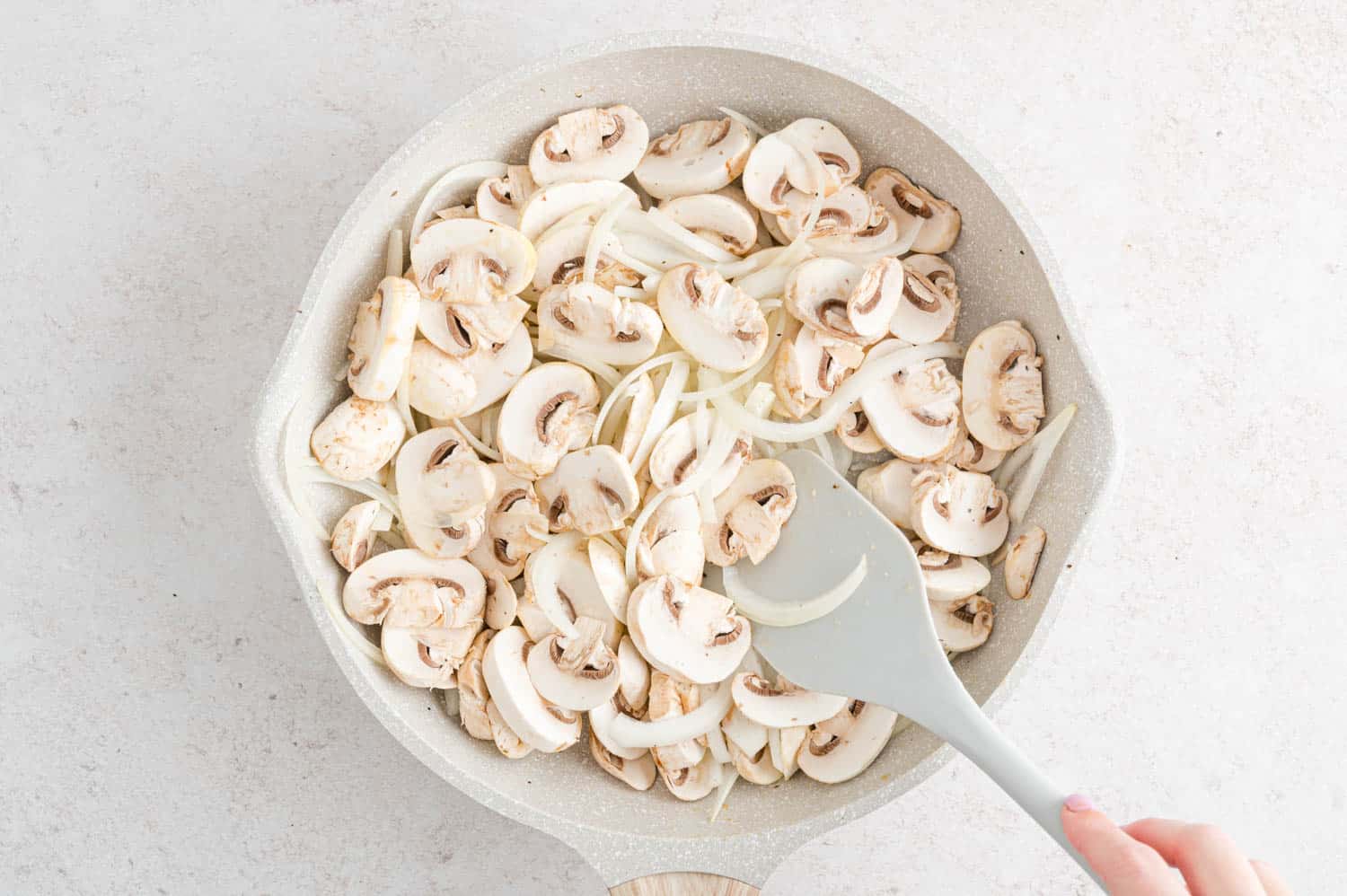 Mushroom and onions, before cooking.