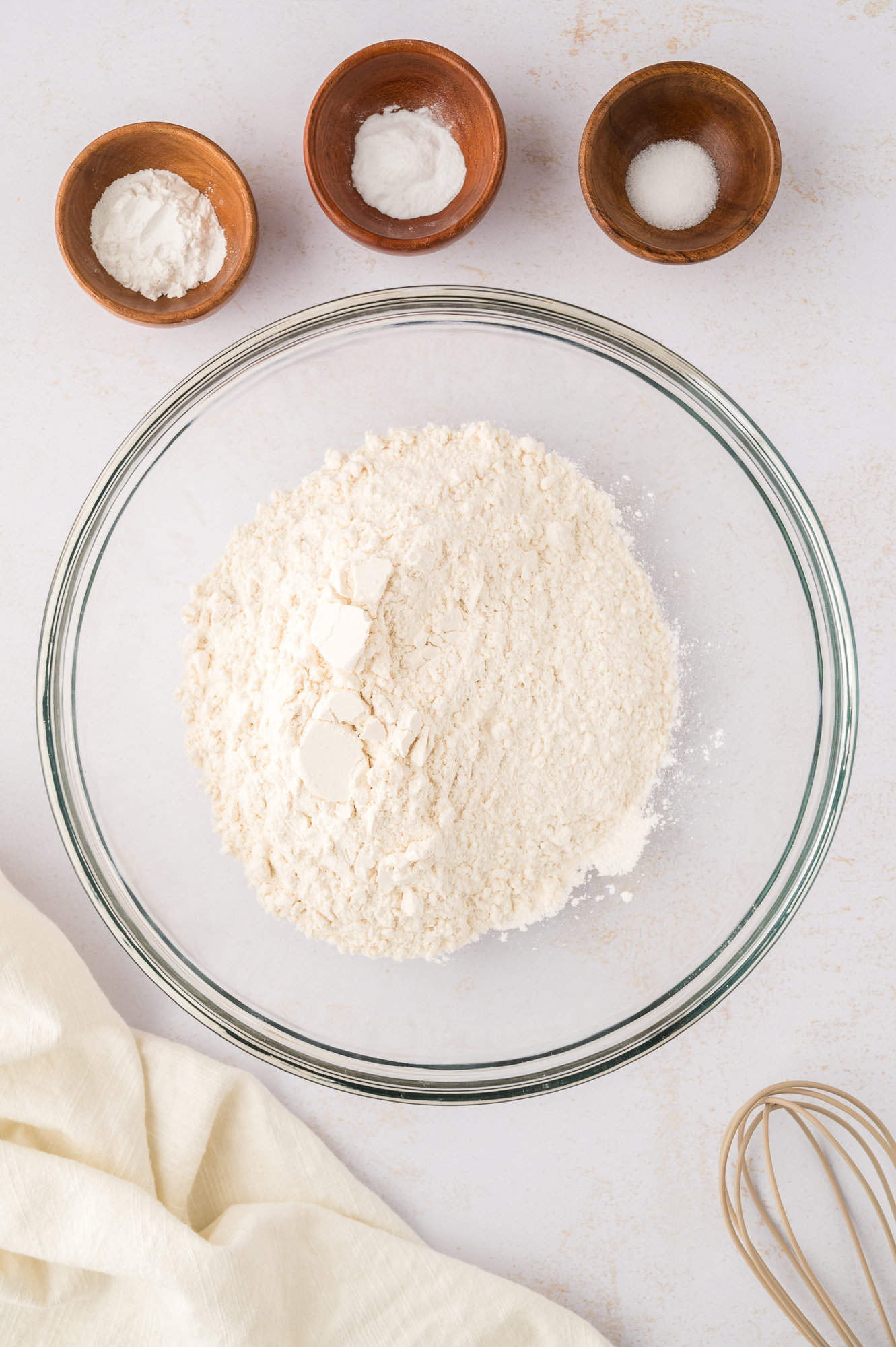 Dry ingredients in separate bowls.