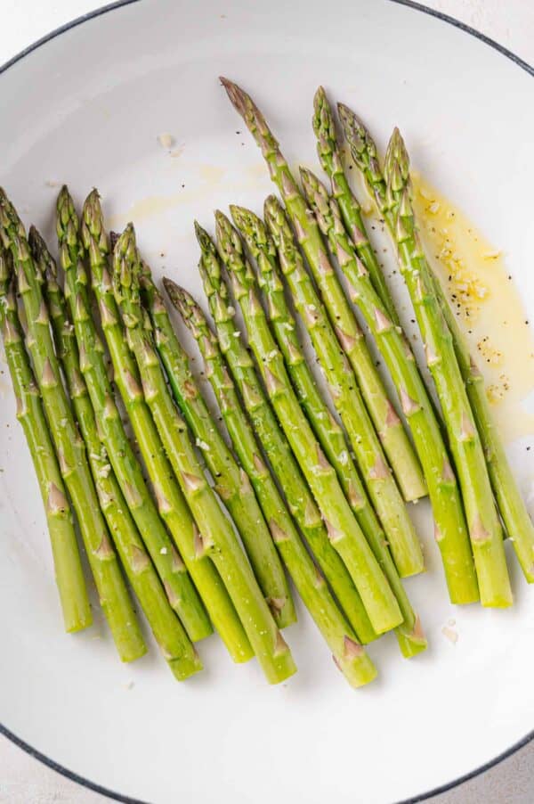 Asparagus added to pan.