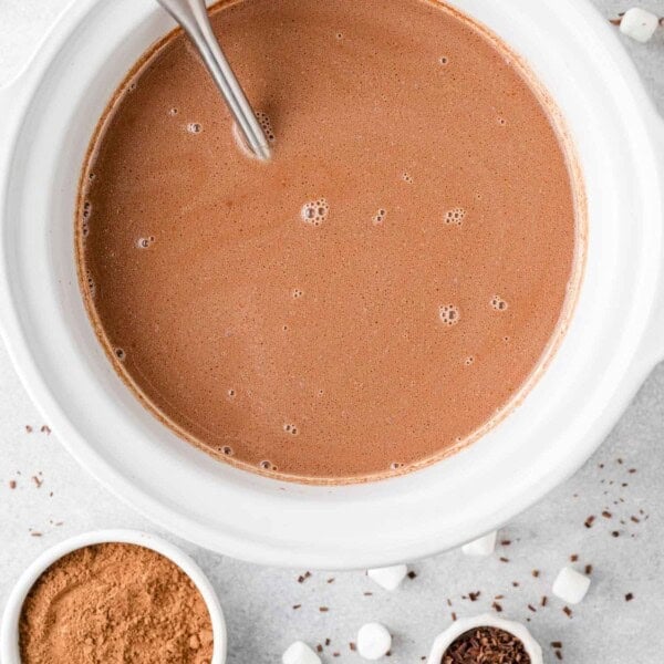 Overhead view of hot chocolate in crockpot.