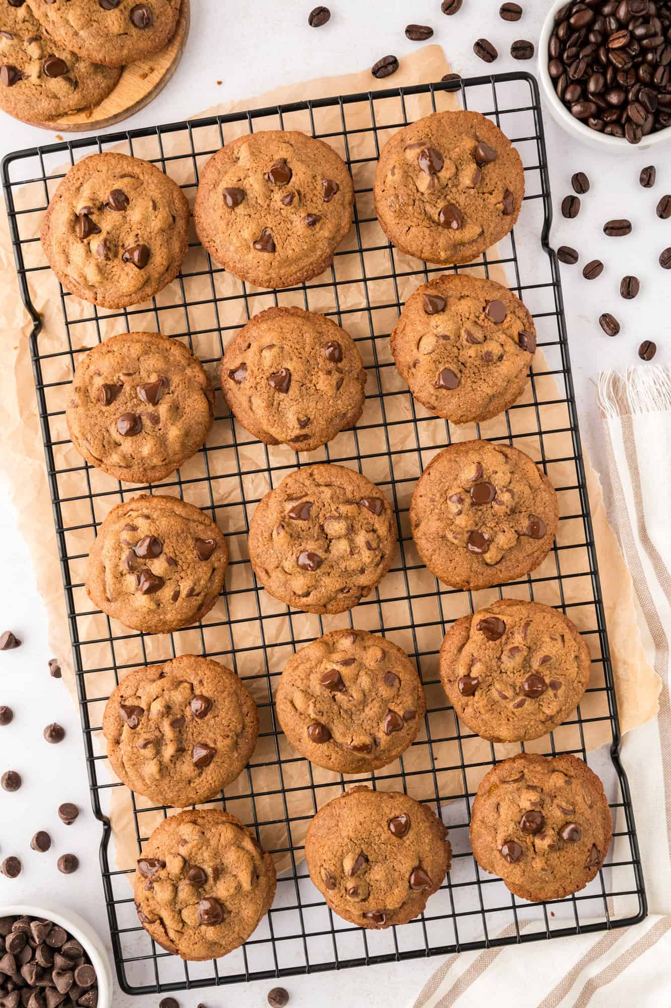 Baked cookies on cooling rack.