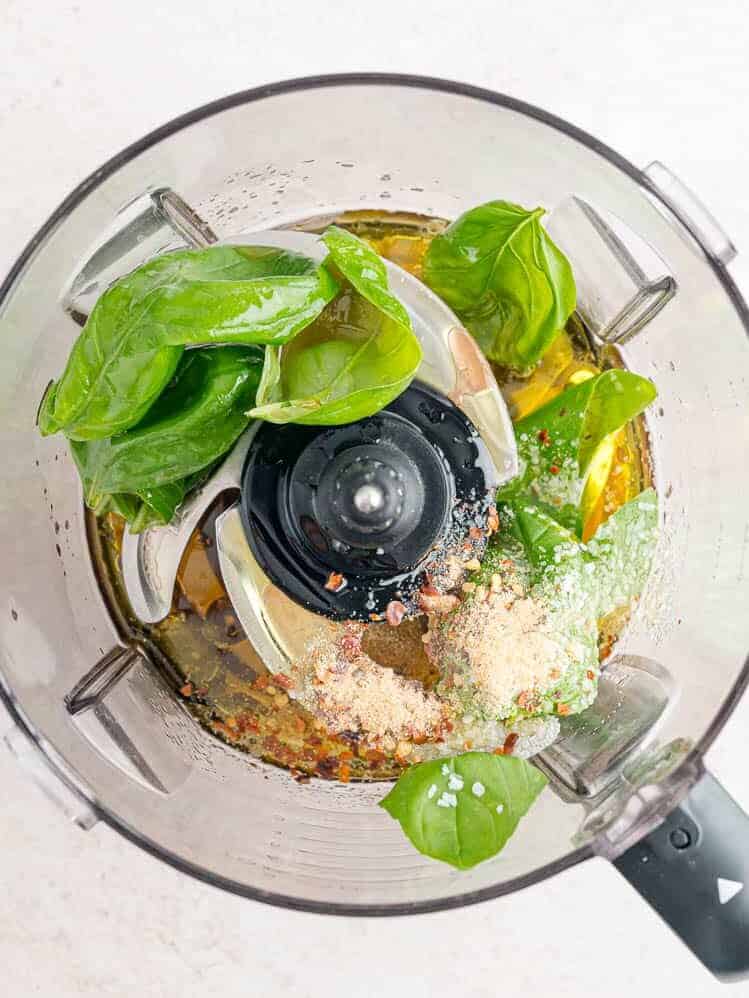 Salad dressing before blending.