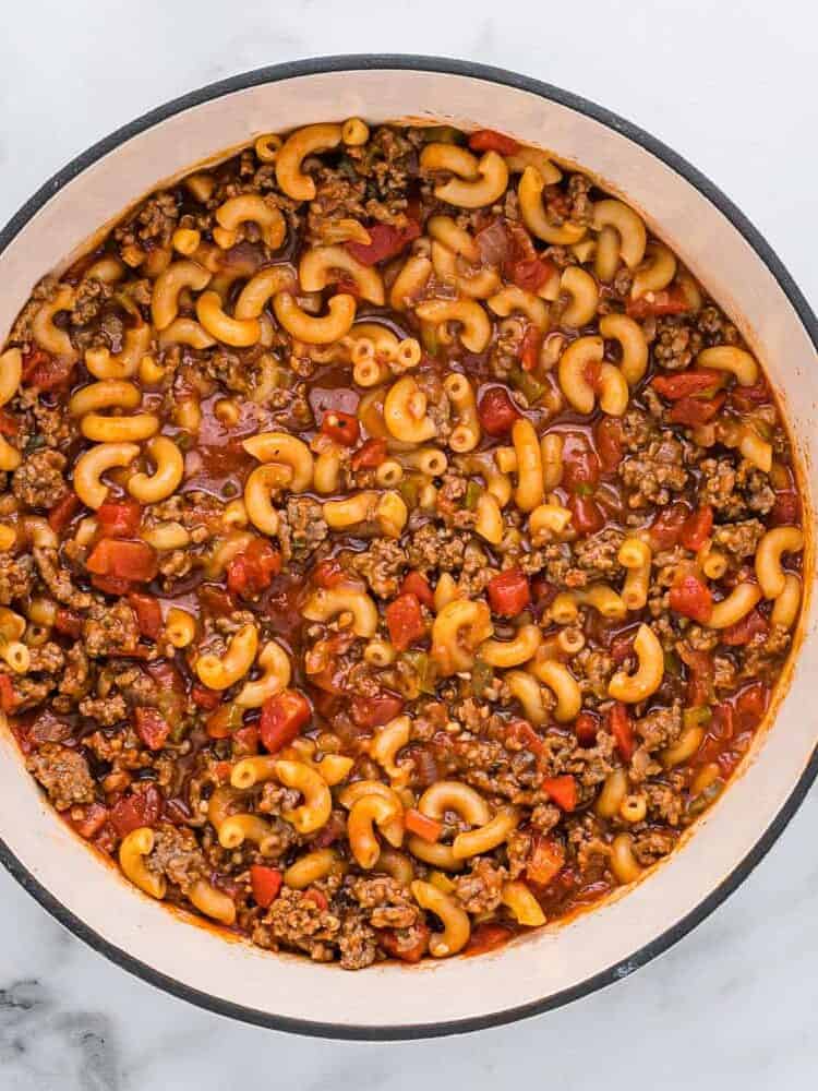 Uncooked pasta in goulash.